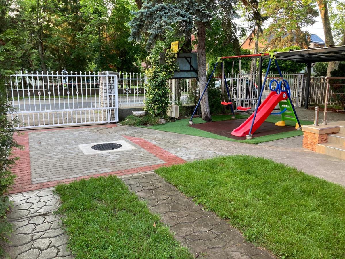 Balaton Vendeghaz Appartement Siófok Buitenkant foto