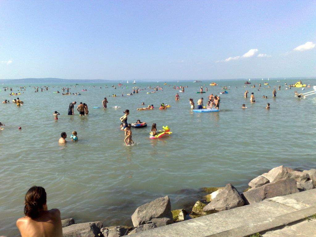 Balaton Vendeghaz Appartement Siófok Buitenkant foto